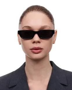 Solbriller|Solbriller<Chimi Eyewear Chimi 10 Black Solbriller Sort