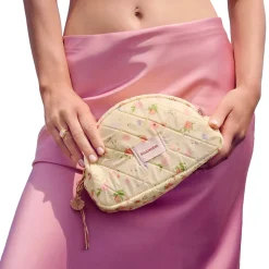 Maanesten<Maanesten Makeup Bag Medium Roses and Shells Toalettmappe Pastellgul