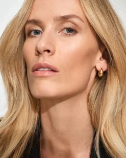 Tom Wood<Tom Wood Bao Hoops Small Gold Øredobber Gull